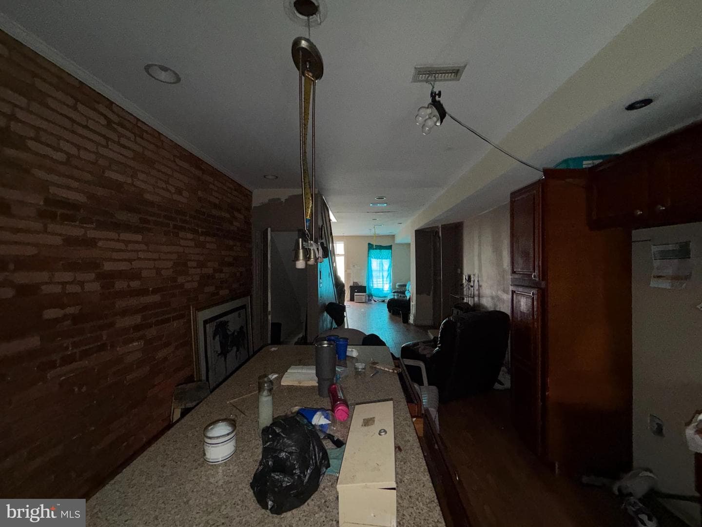 404 N Montford Avenue photo 8