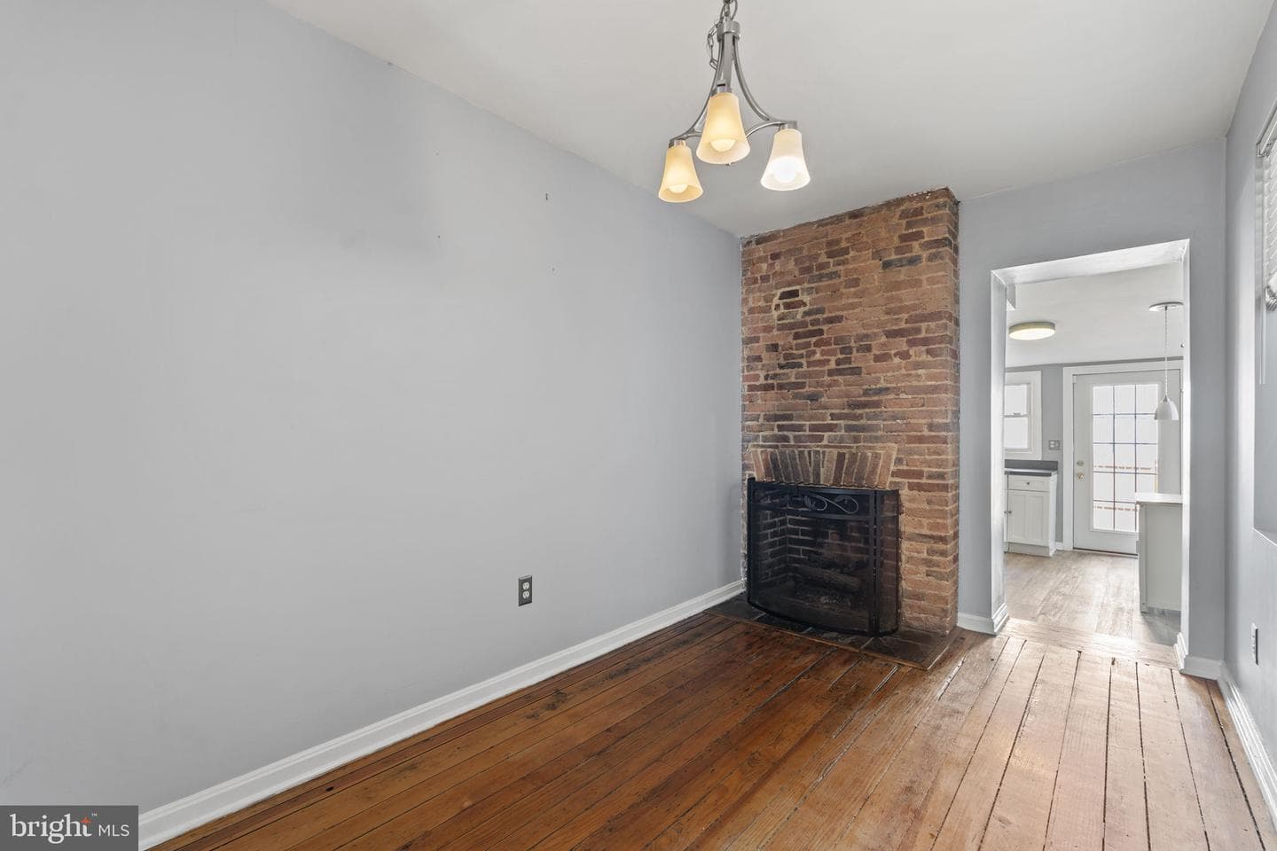 1206 William Street photo 11