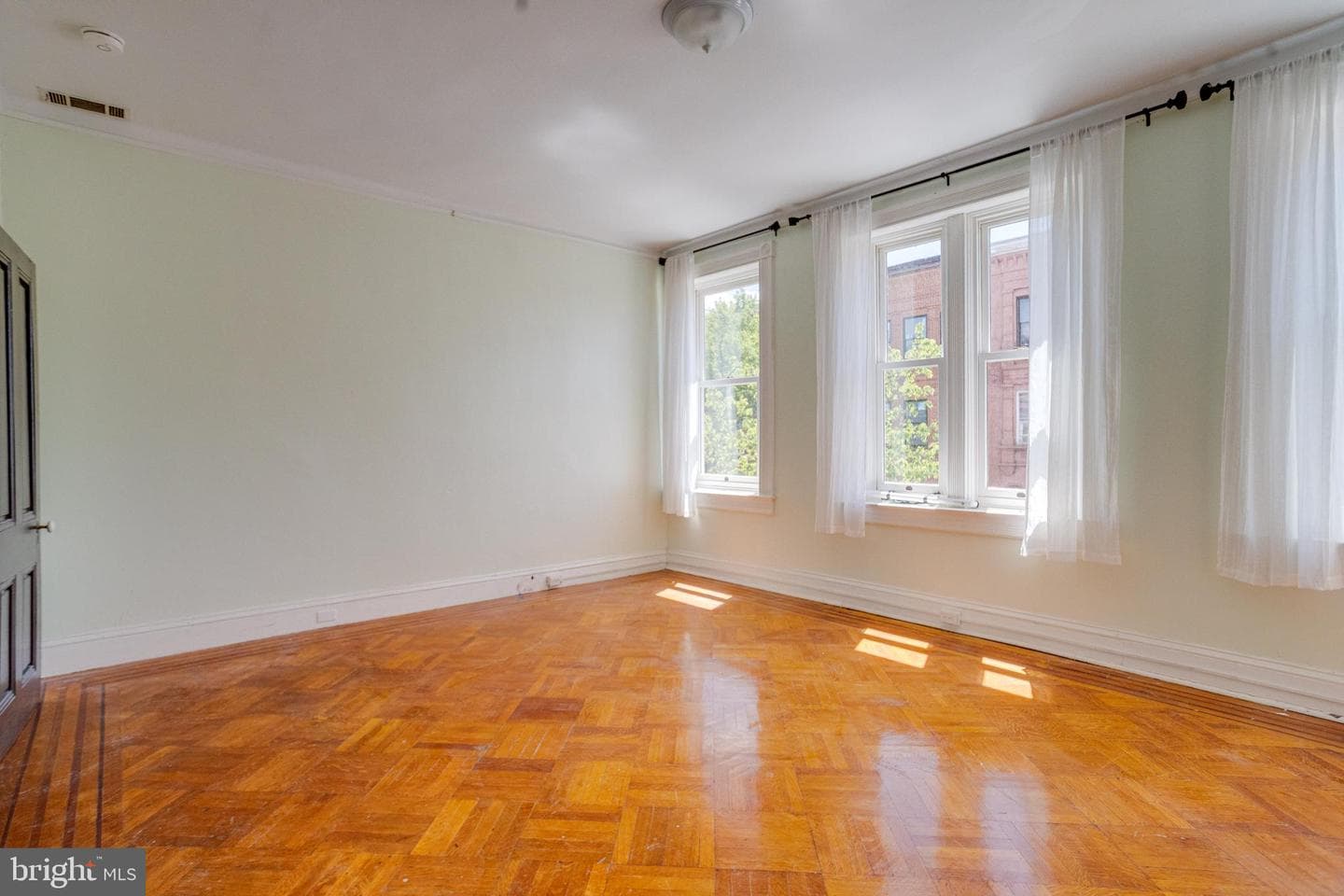 1835 Madison Avenue photo 37