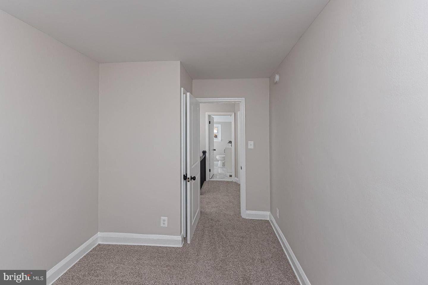 715 Radnor Avenue photo 21