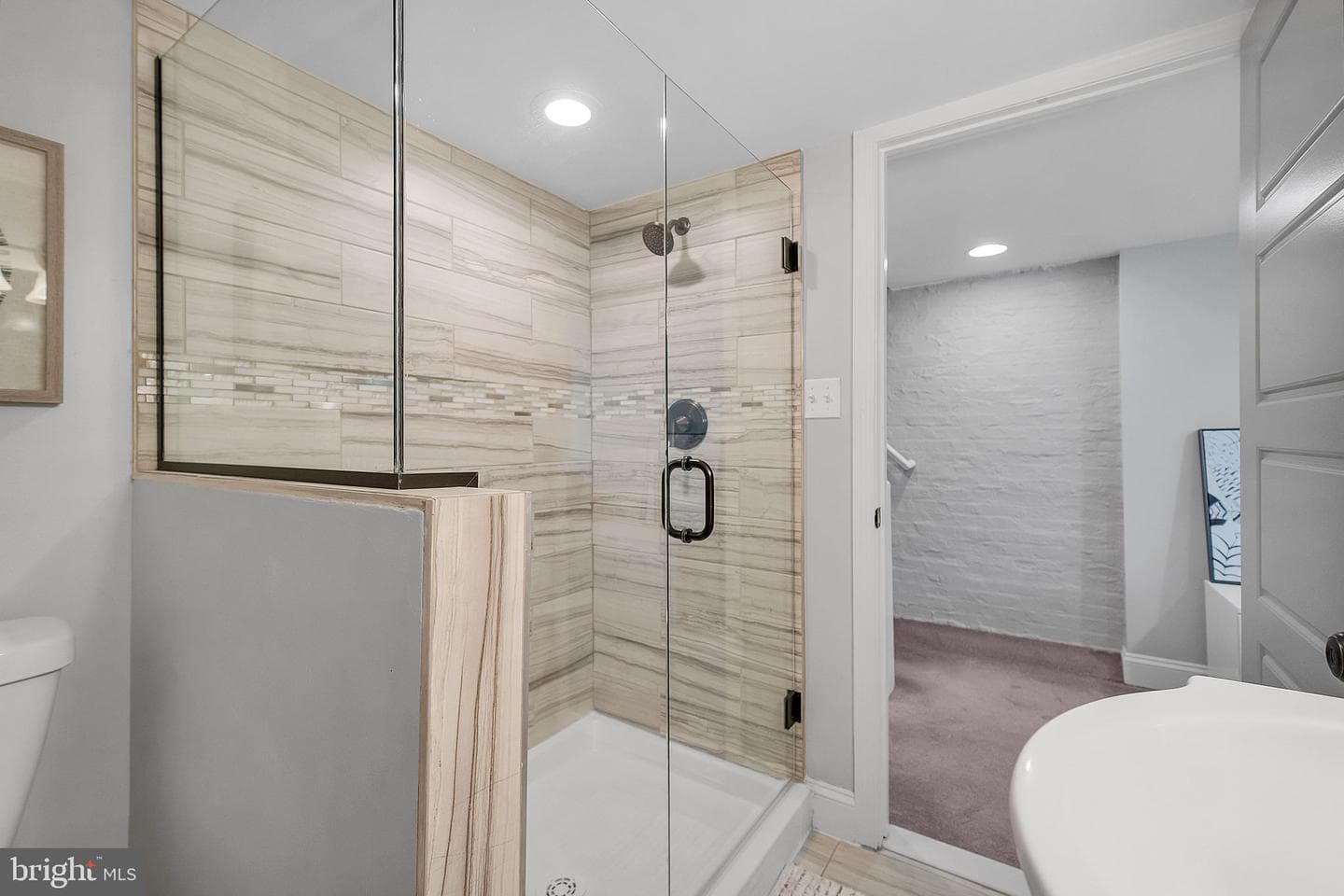 3102 E Lombard Street photo 17