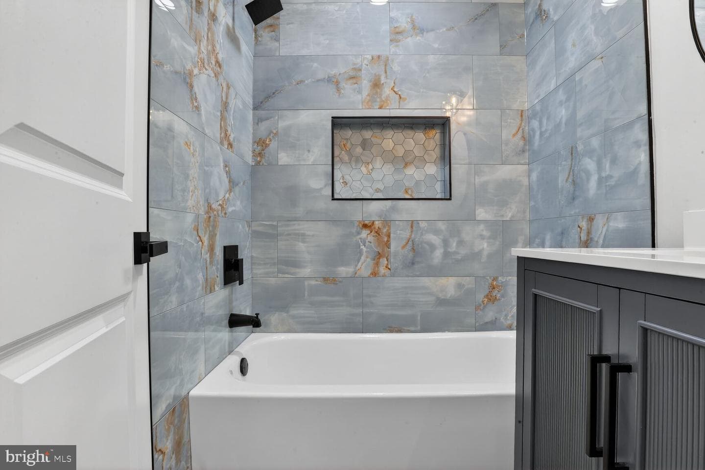 4013 4th Street photo 15