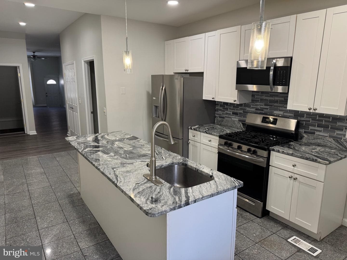1408 Madison Avenue #1/2 photo 25