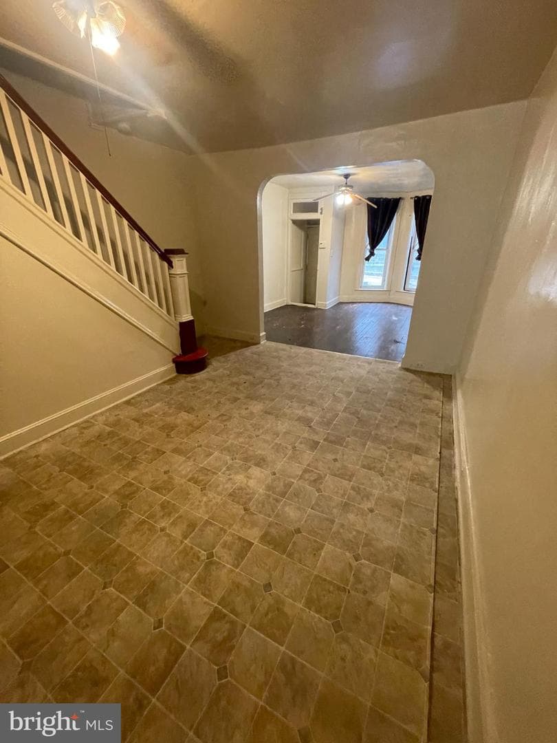 2859 Lafayette Avenue photo 5