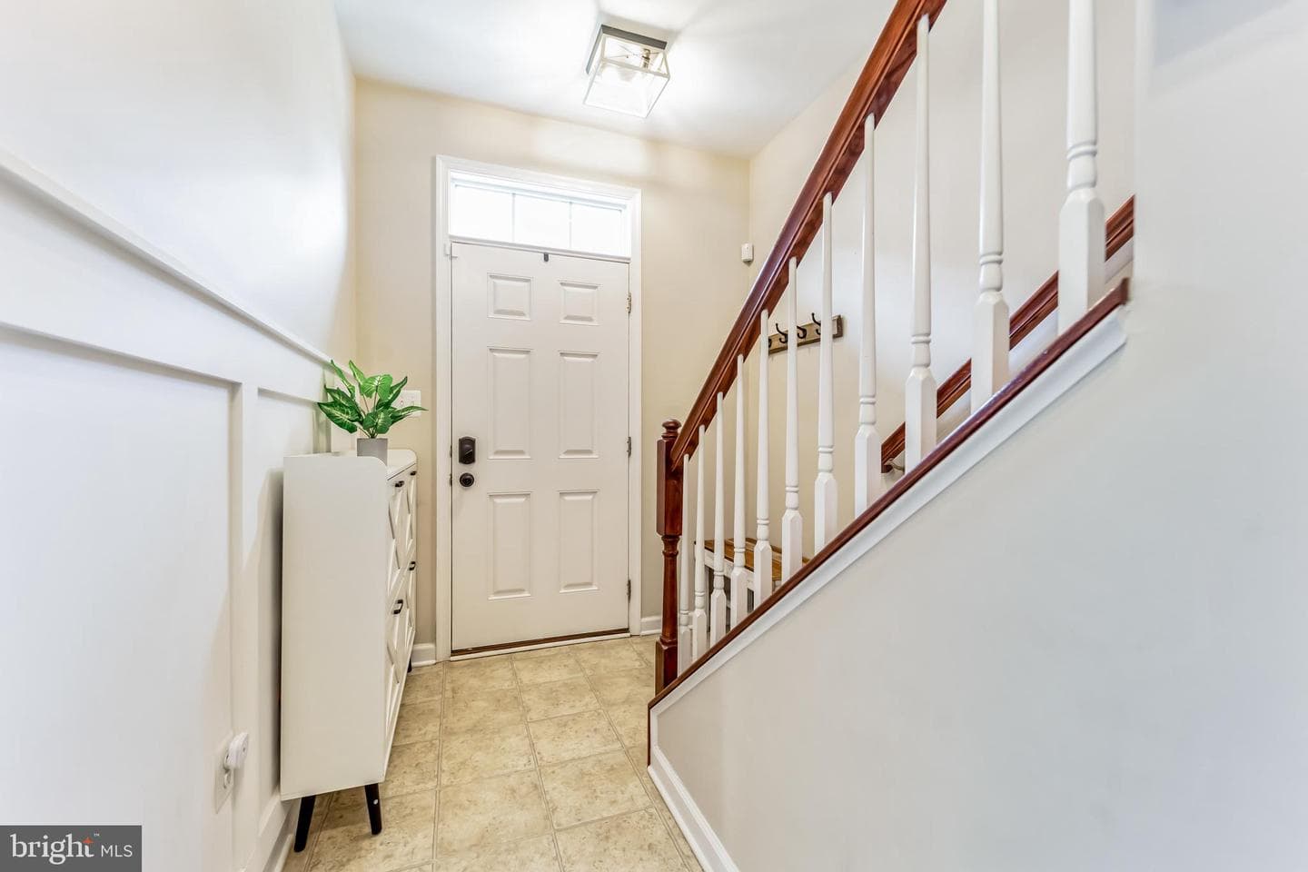 756 S Macon Street photo 3