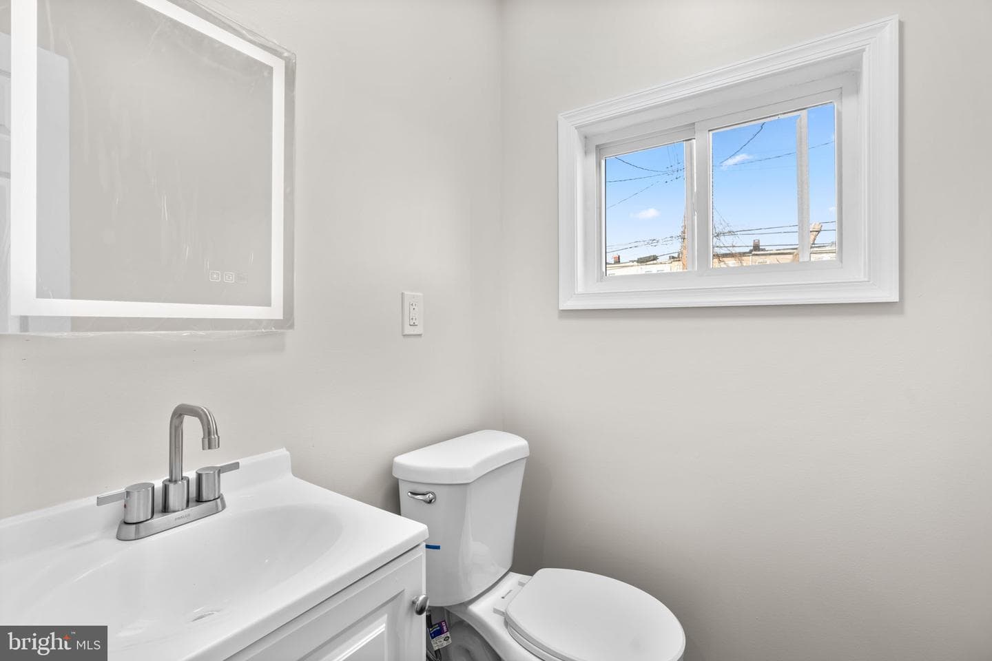 2846 Oakley Avenue photo 11