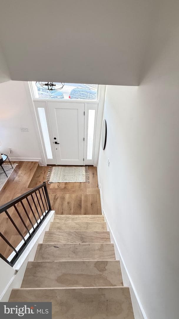 3435 Dupont Avenue photo 28