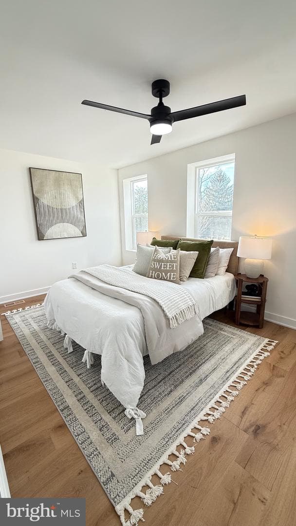 3435 Dupont Avenue photo 32