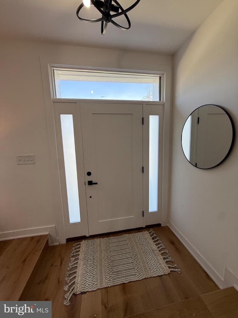 3435 Dupont Avenue photo 48
