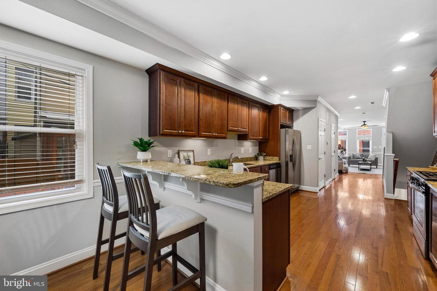 2 W Clement Street photo 12