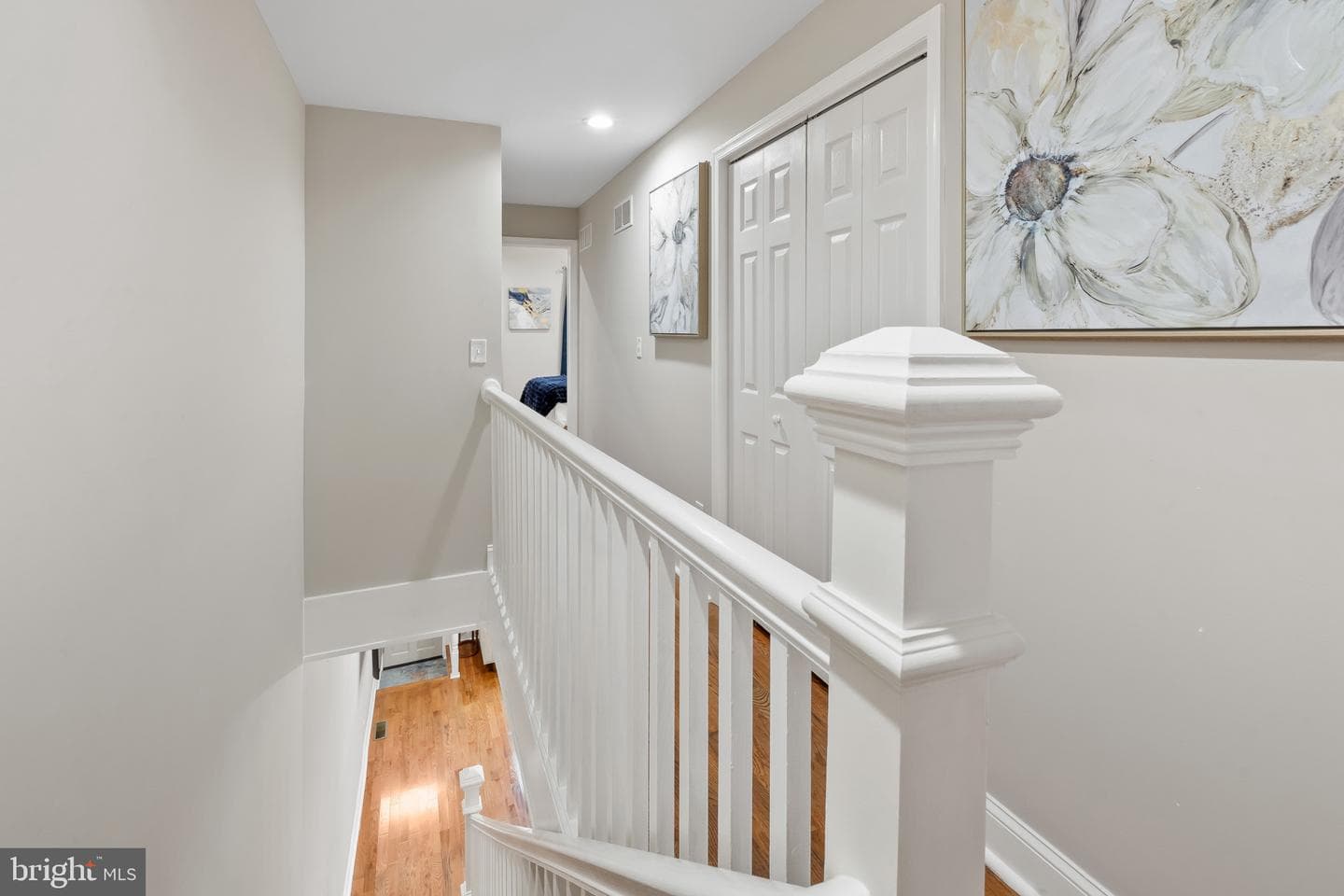 2202 E Chase Street photo 12