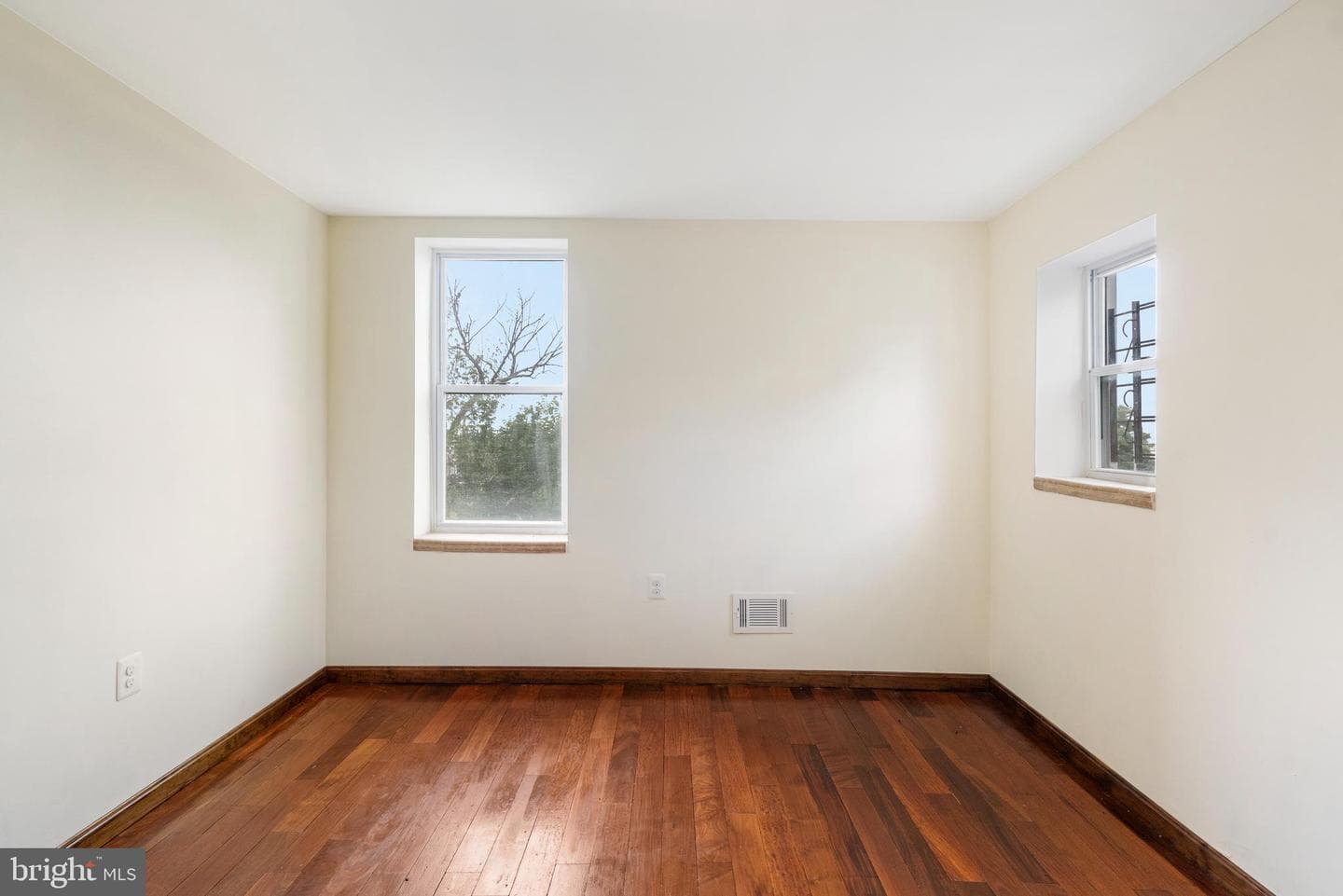 2400 Druid Hill Avenue photo 17