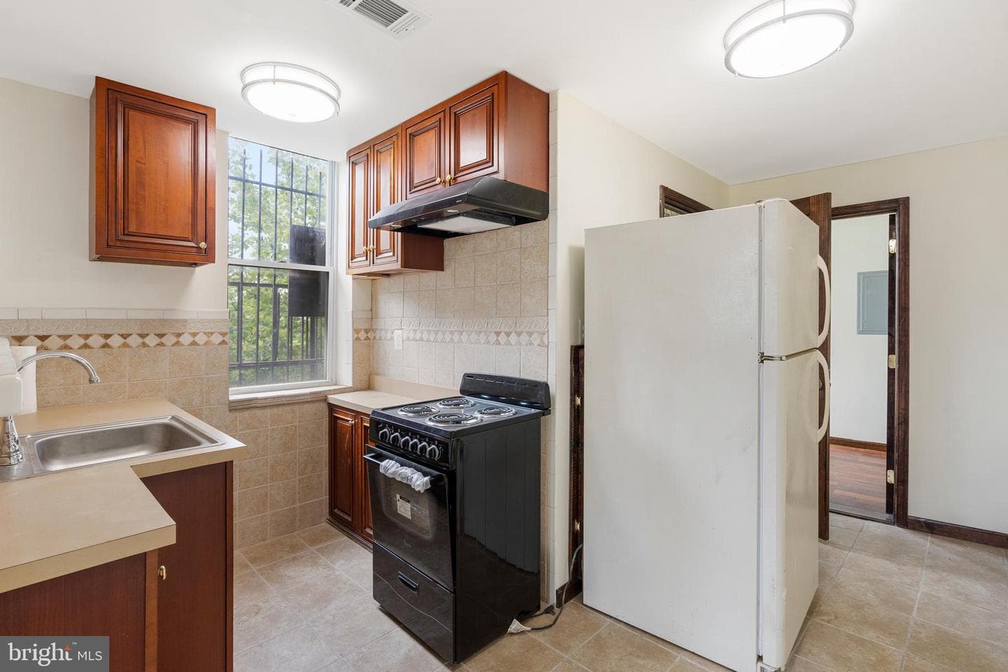 2400 Druid Hill Avenue photo 5