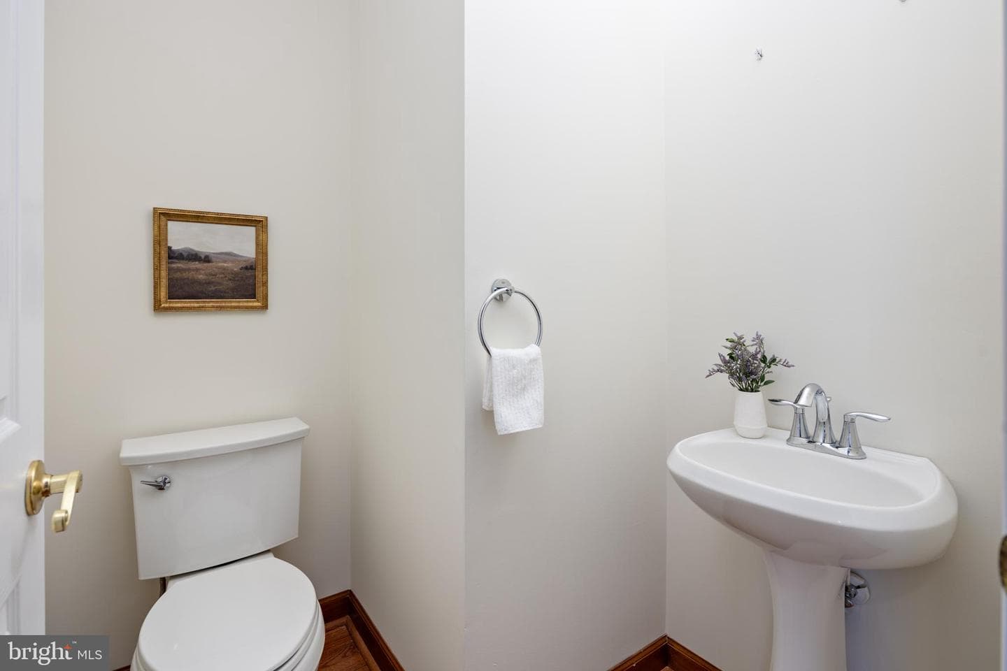 2349 Cambridge Walk photo 27