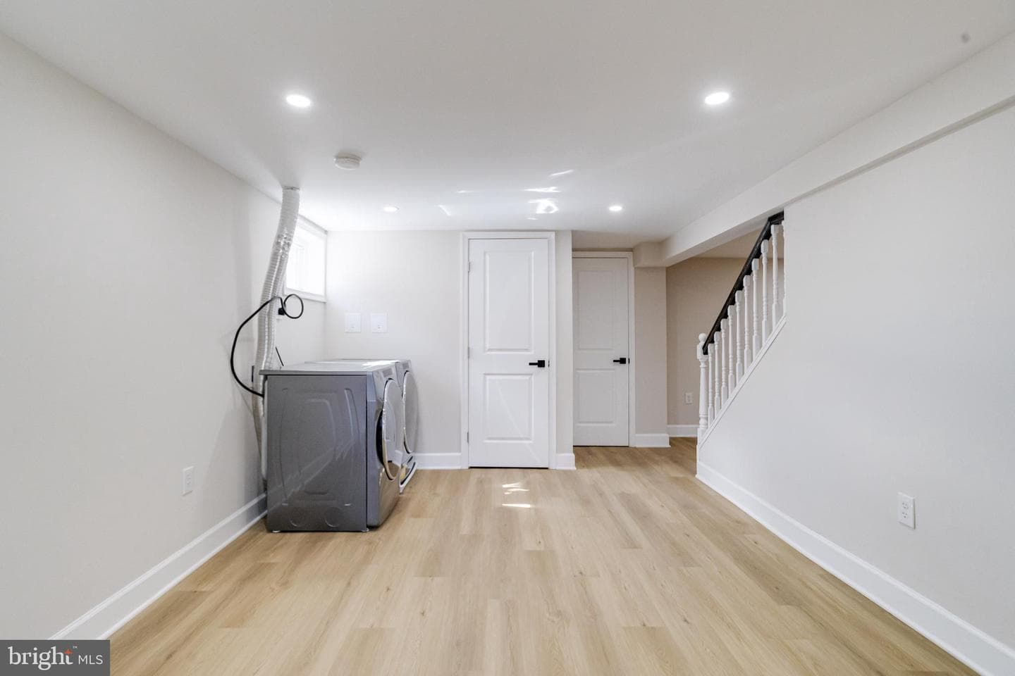 605 Walnut Avenue photo 60