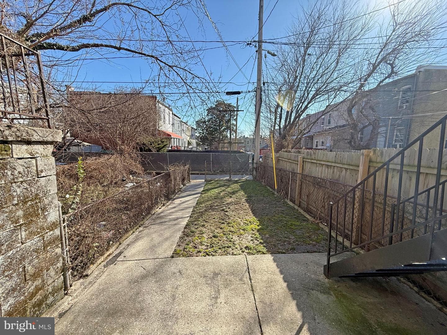 1613 N Smallwood Street photo 5