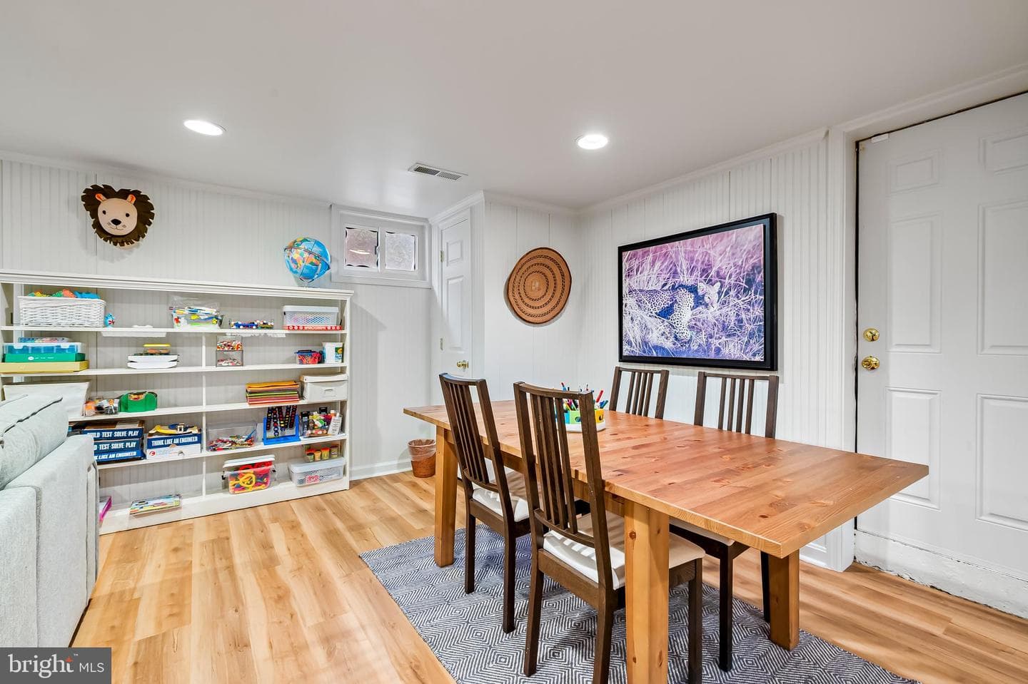 5700 Greenleaf Road photo 31