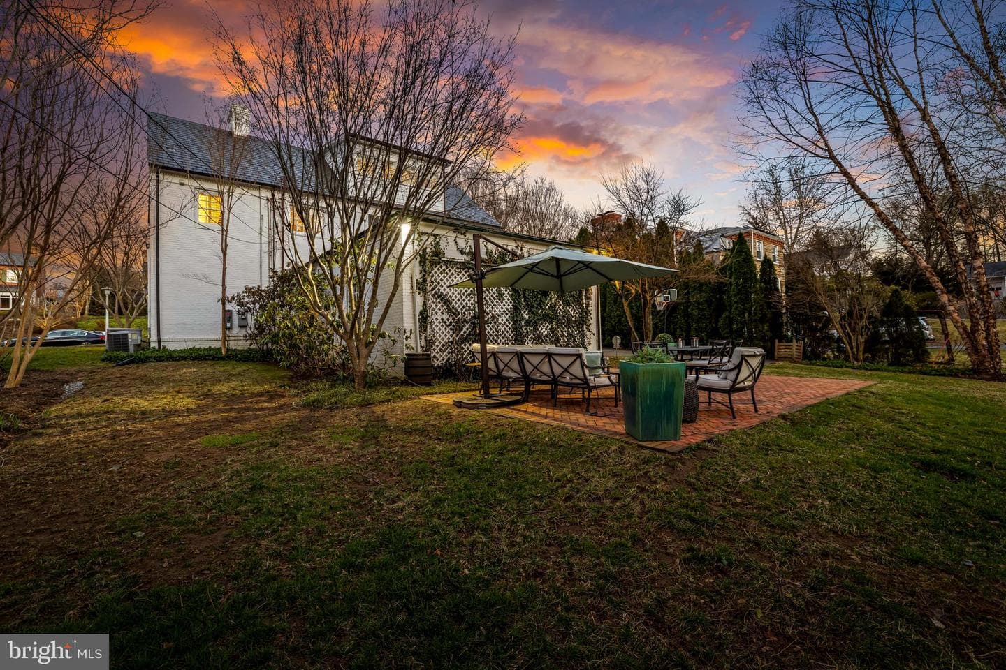 5700 Greenleaf Road photo 33