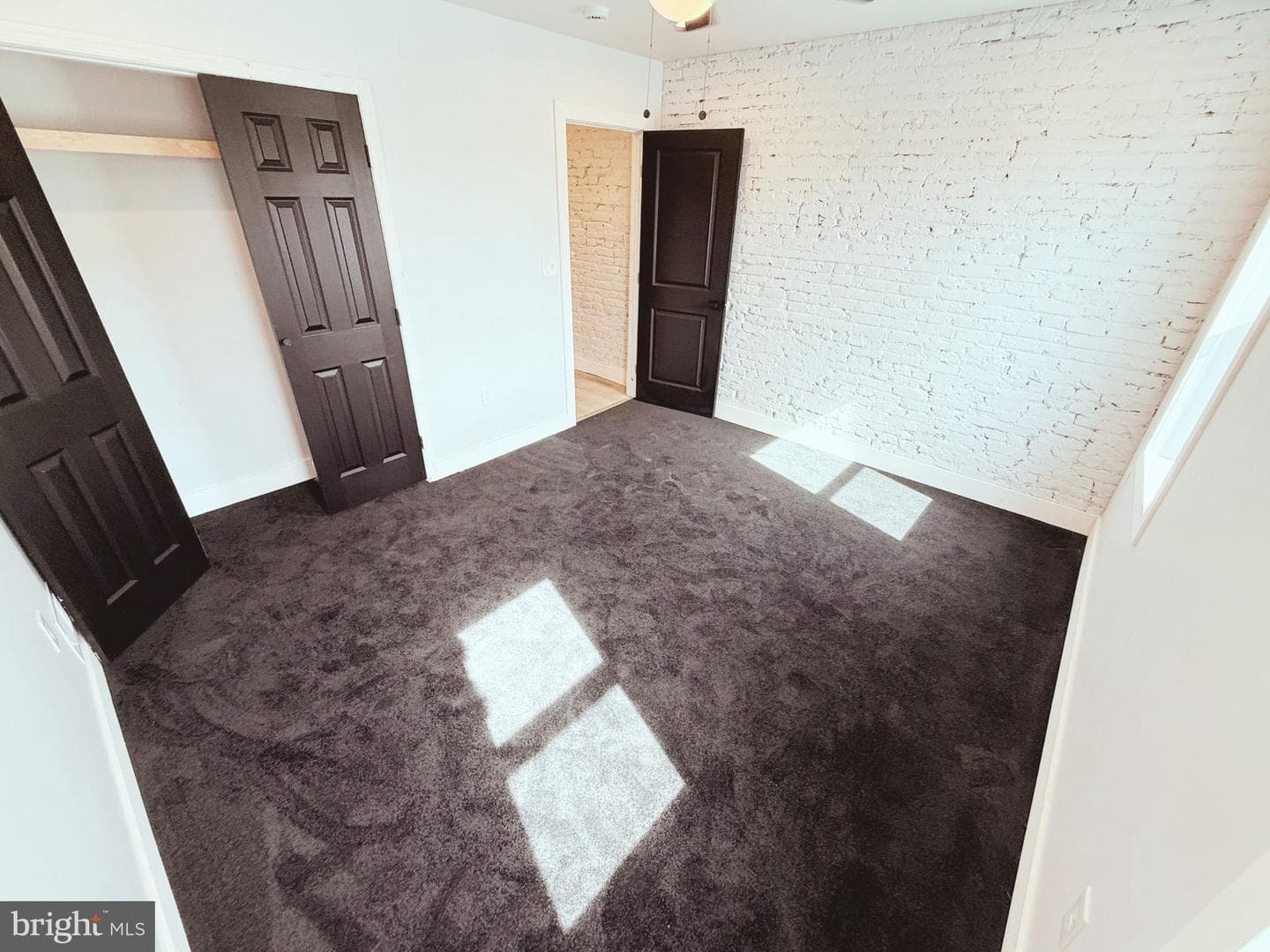 351 Font Hill Avenue photo 13