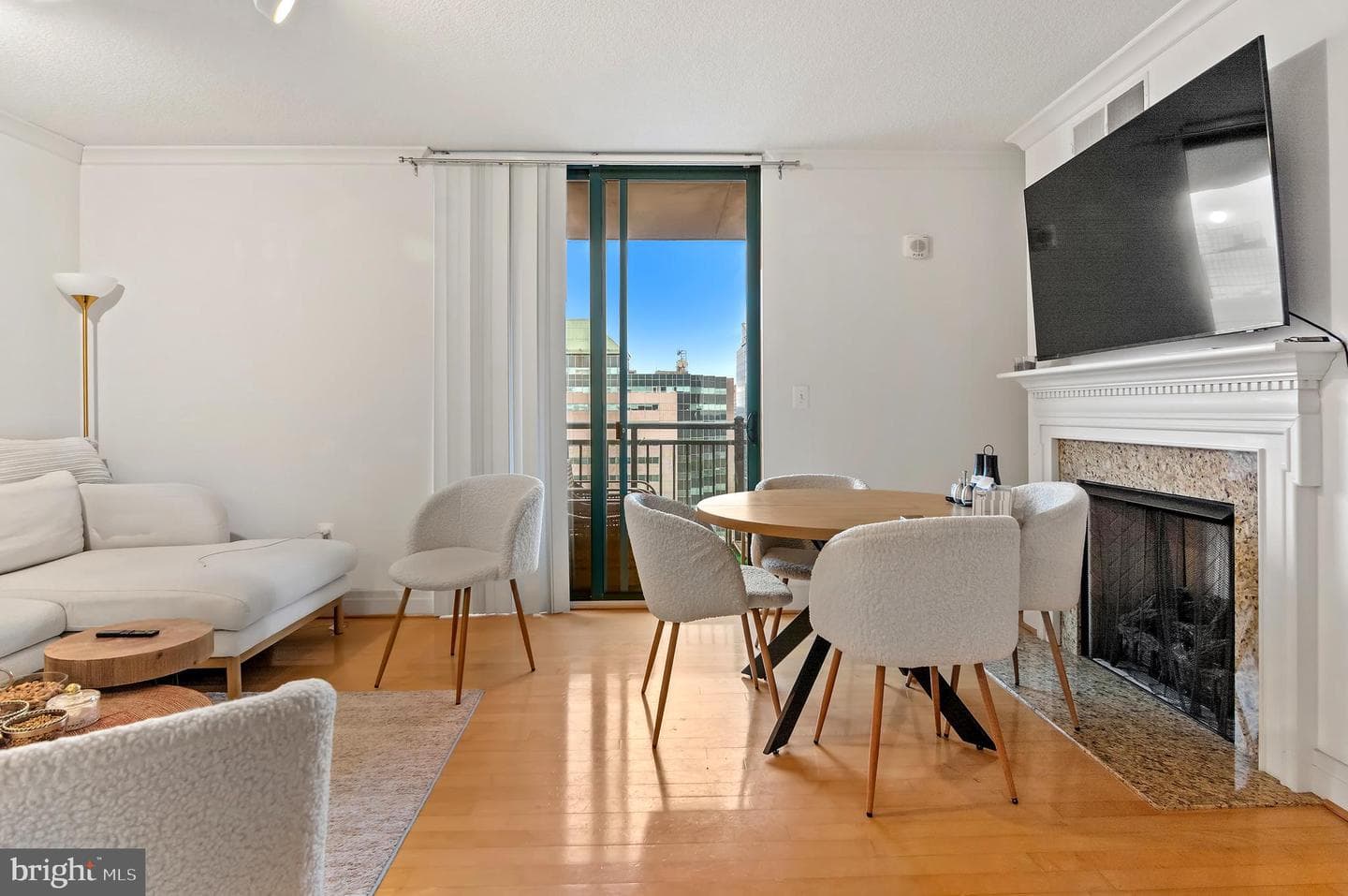 414 Water Street #2504 photo 10