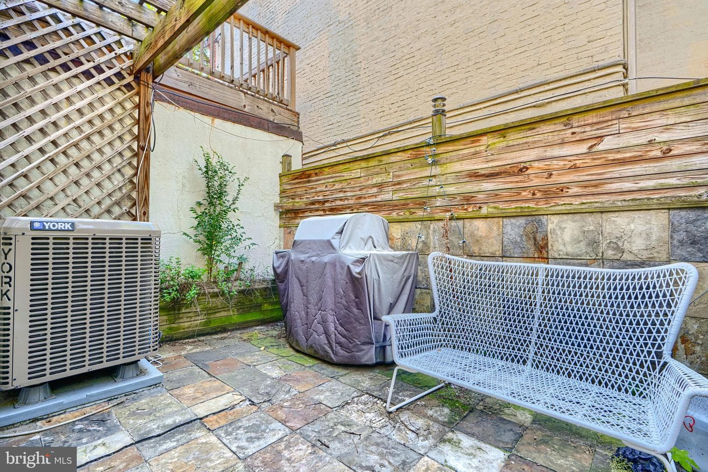 1717 Gough Street photo 14
