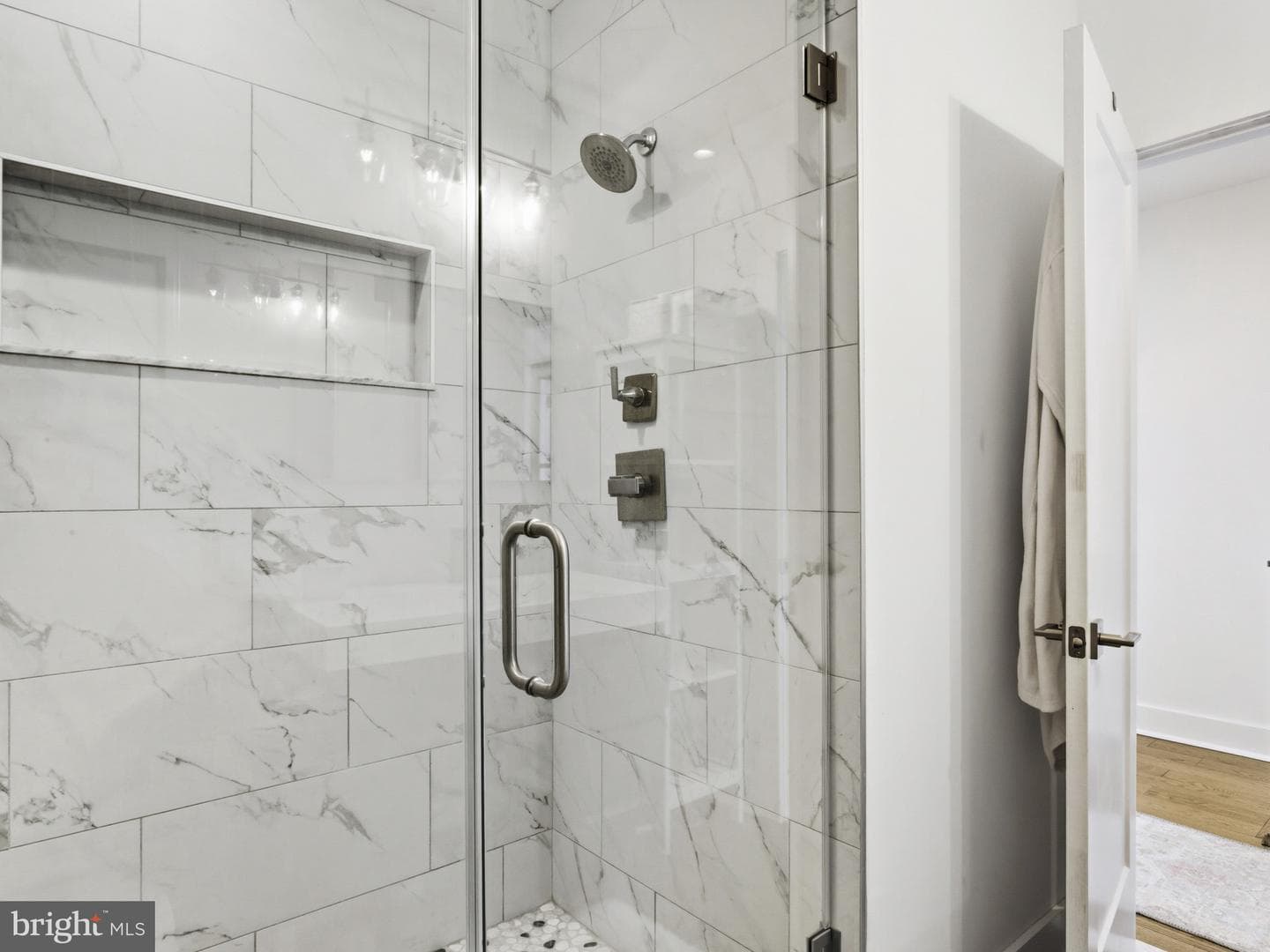 1404 Olive Street photo 26