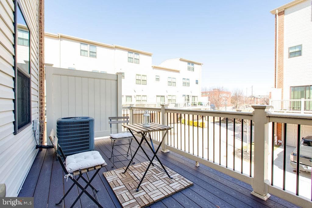 1023 Rutland Avenue photo 16