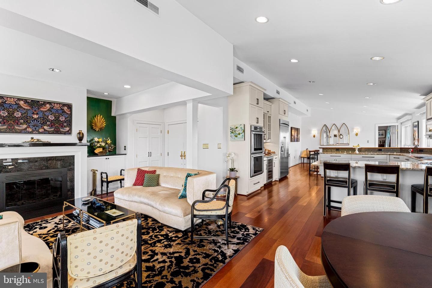 327 Warren Avenue #j photo 13