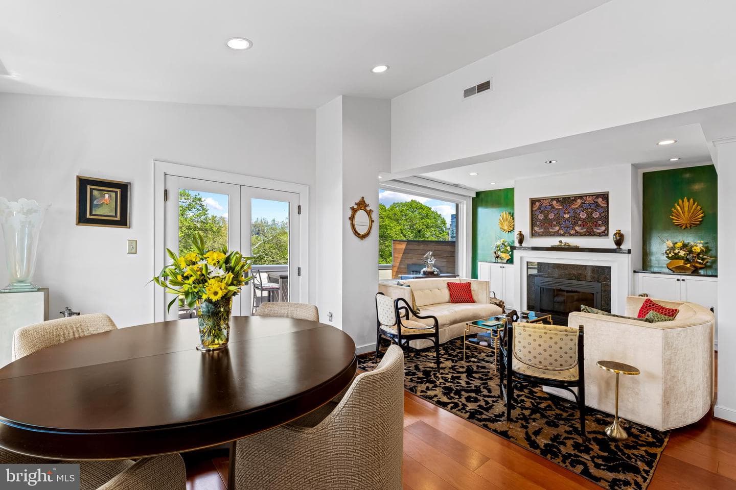 327 Warren Avenue #j photo 8