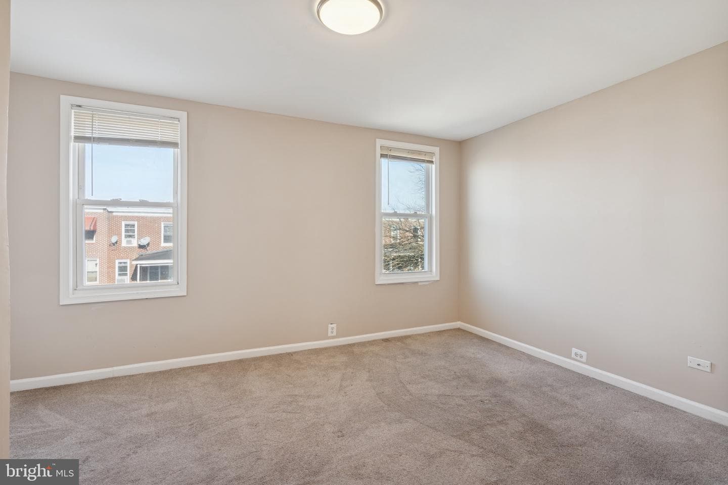 3343 Ravenwood Avenue photo 11