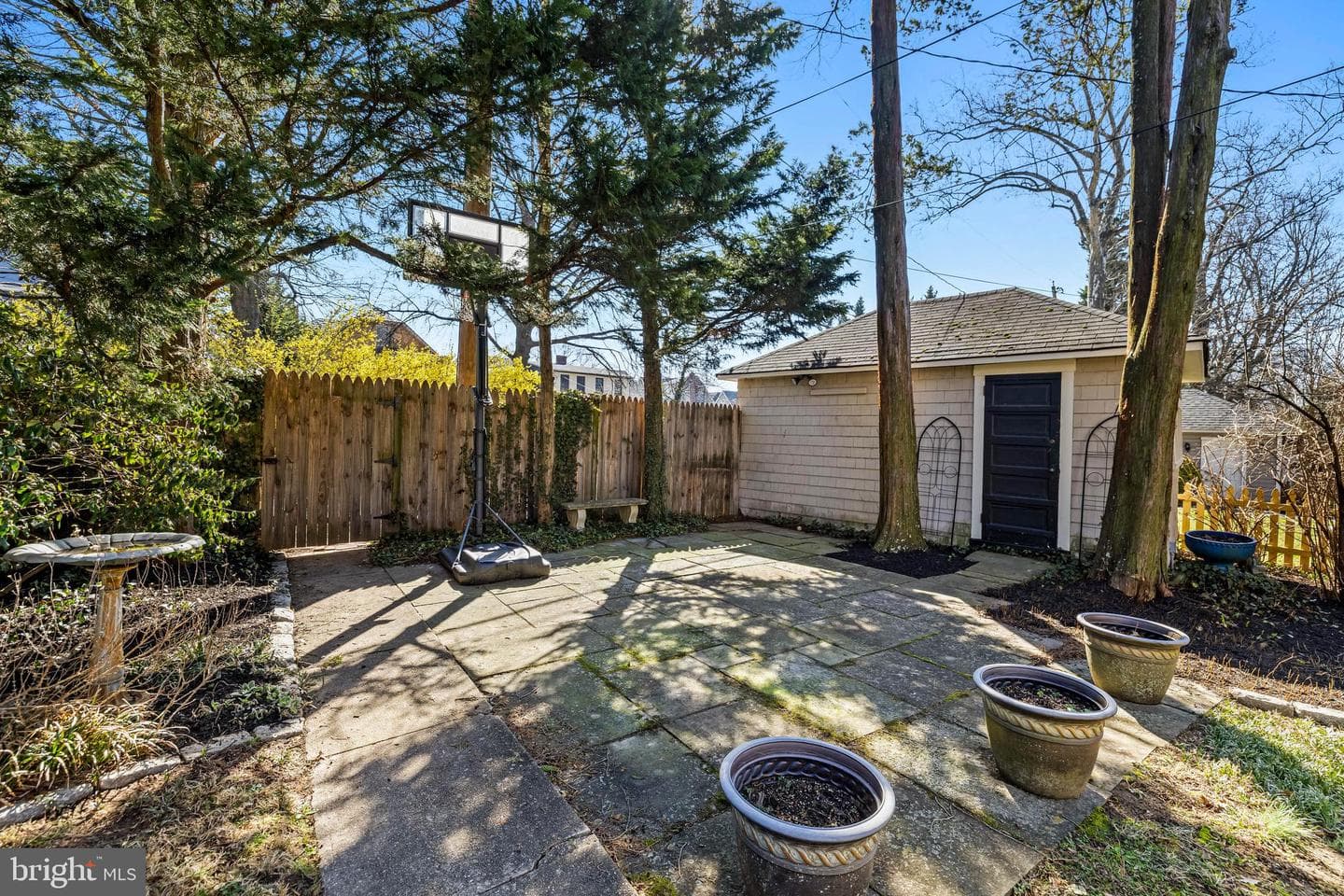 225 Hawthorne Road photo 72