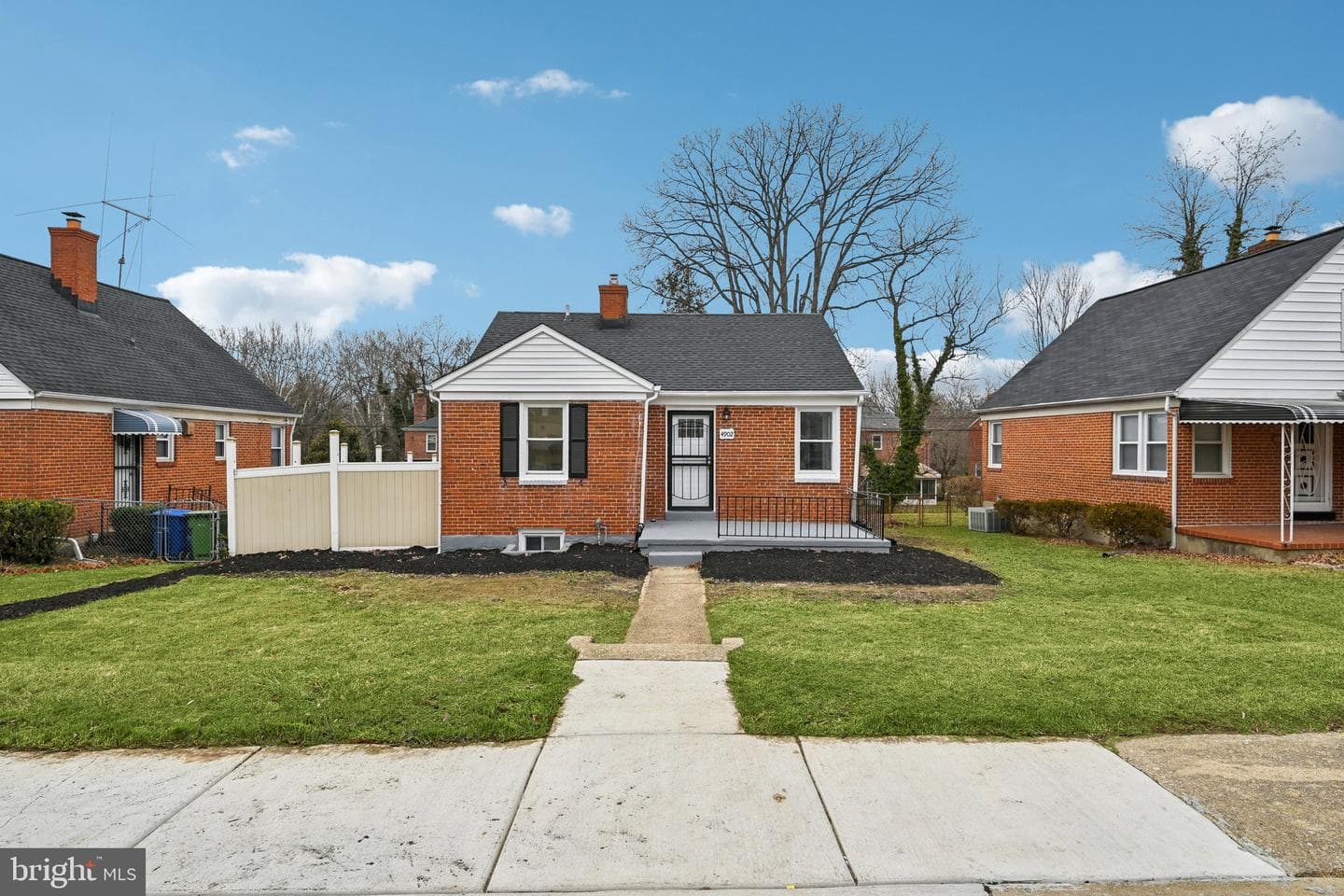 4902 Gilray Drive photo 6