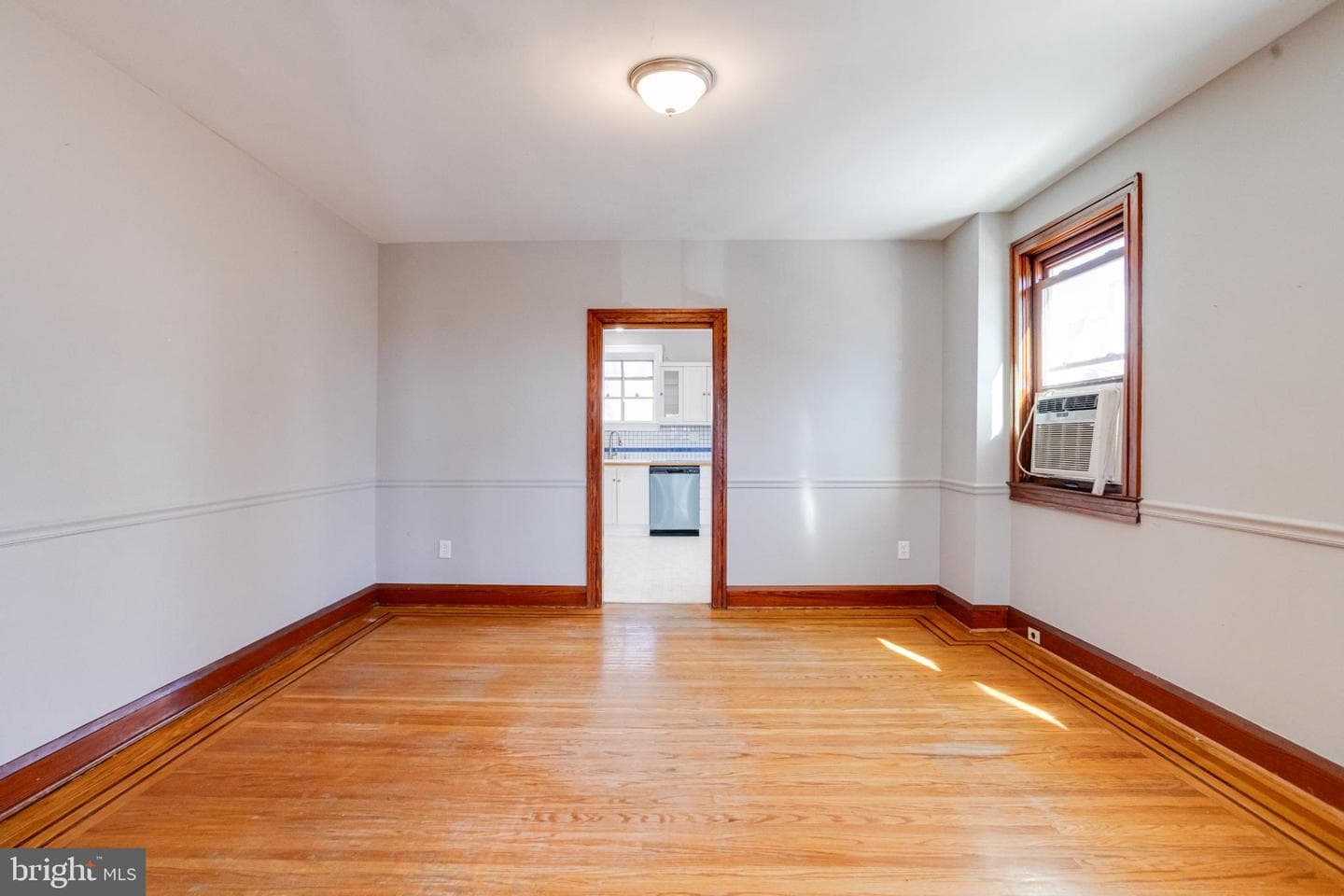 4114 Moravia Road photo 15