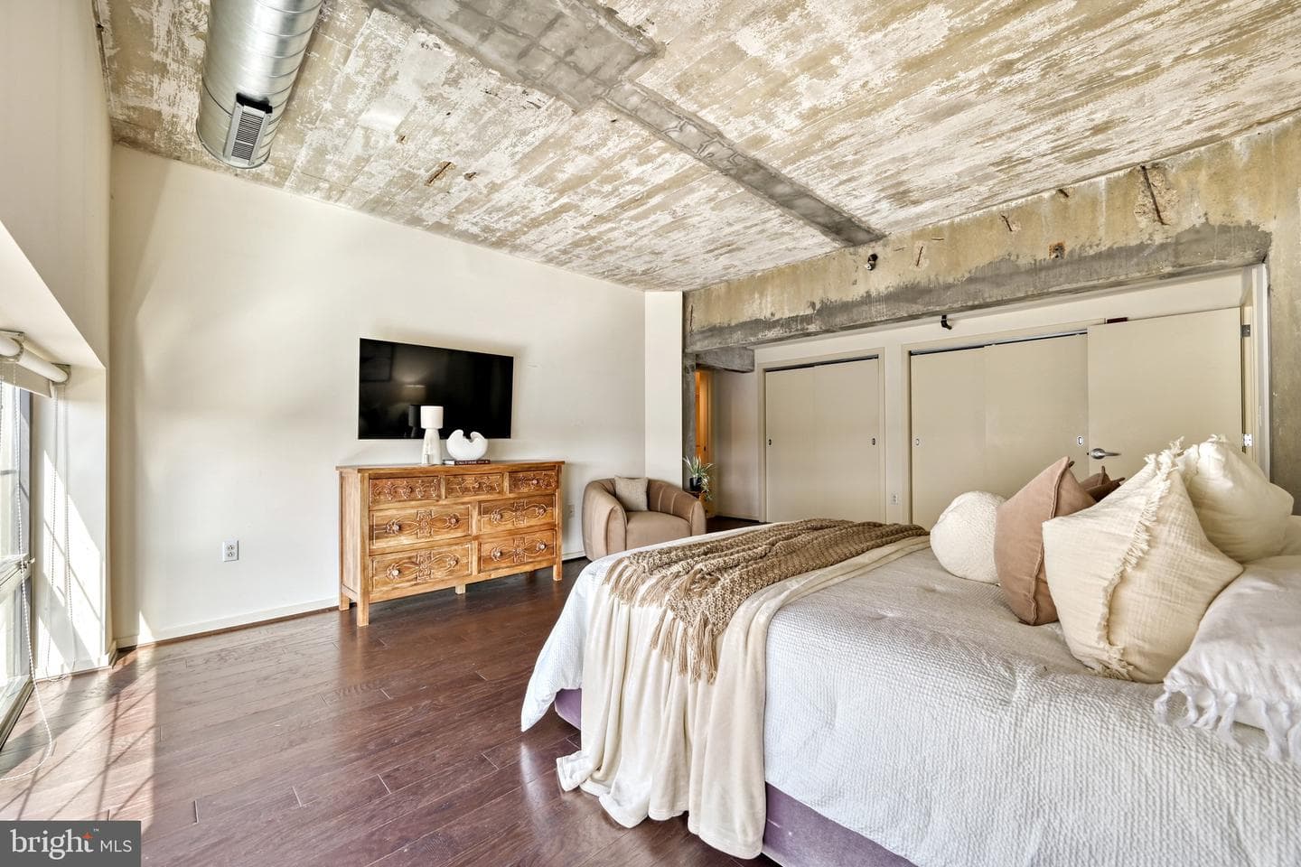 1200 Steuart Street #1111 photo 29