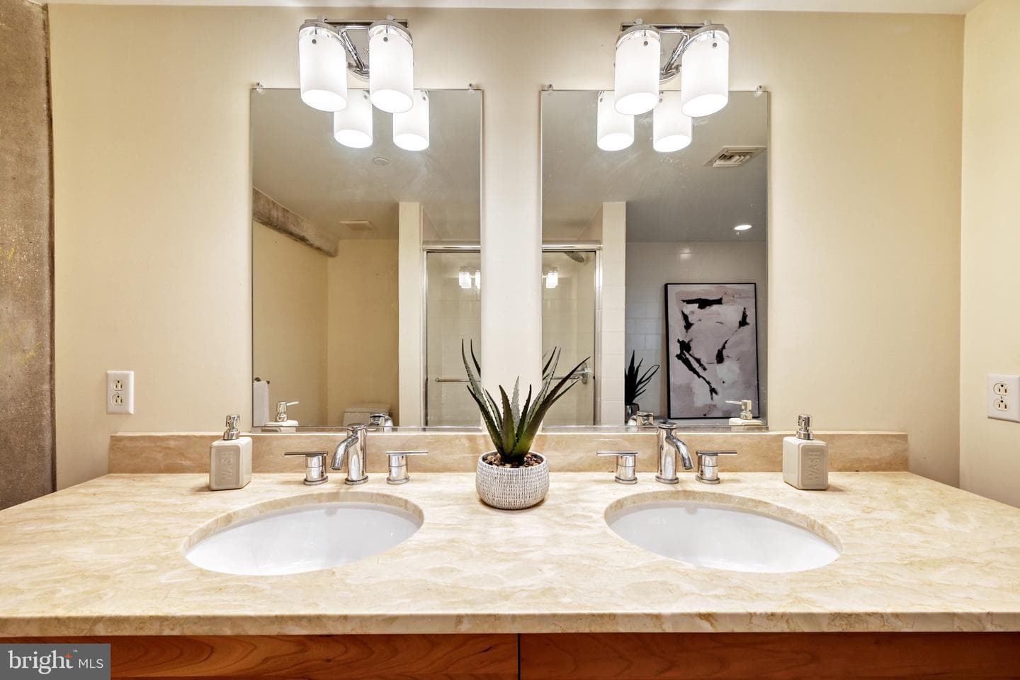 1200 Steuart Street #1111 photo 35