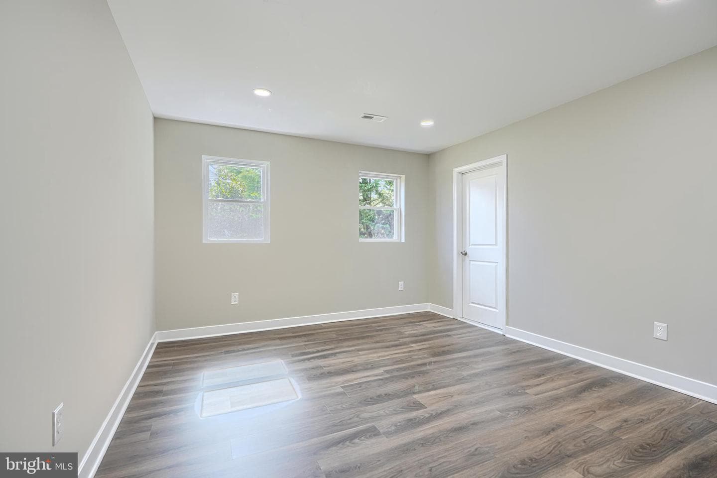 5706 Berkeley Avenue photo 52