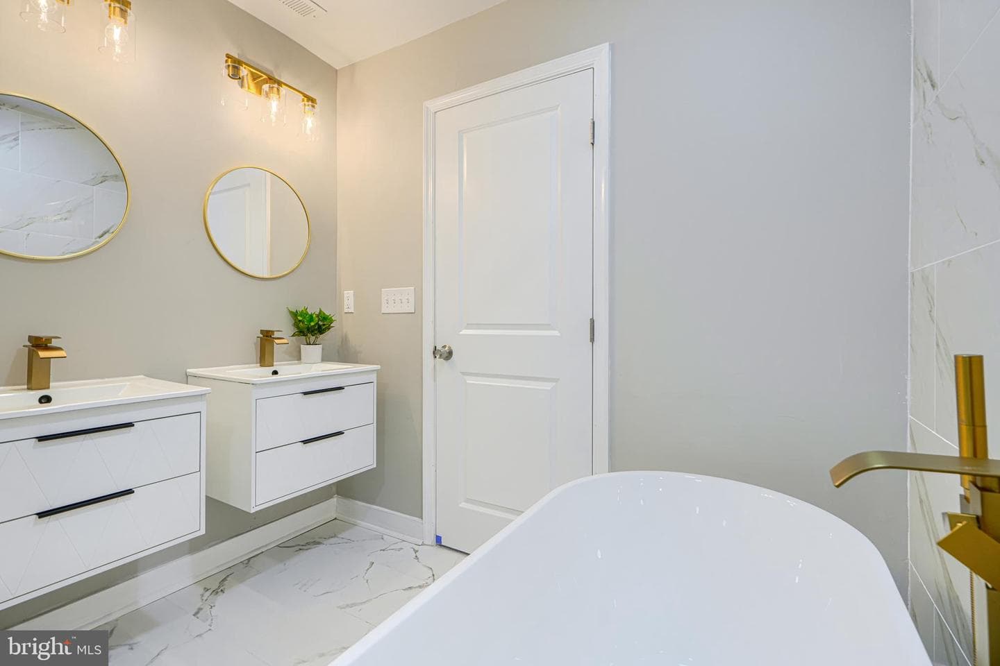5706 Berkeley Avenue photo 68
