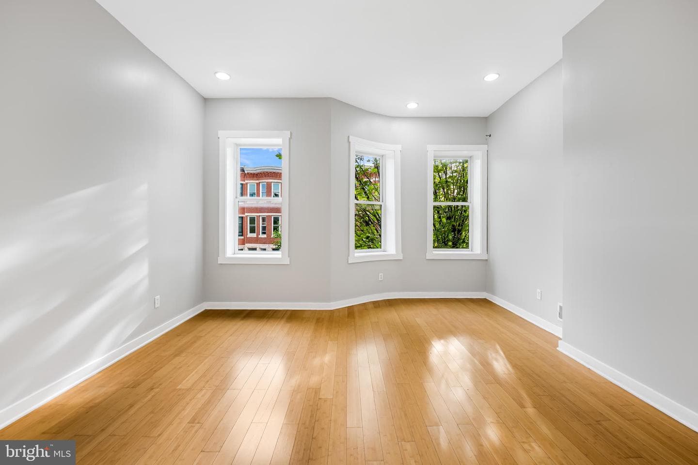 2339 Madison Avenue photo 17