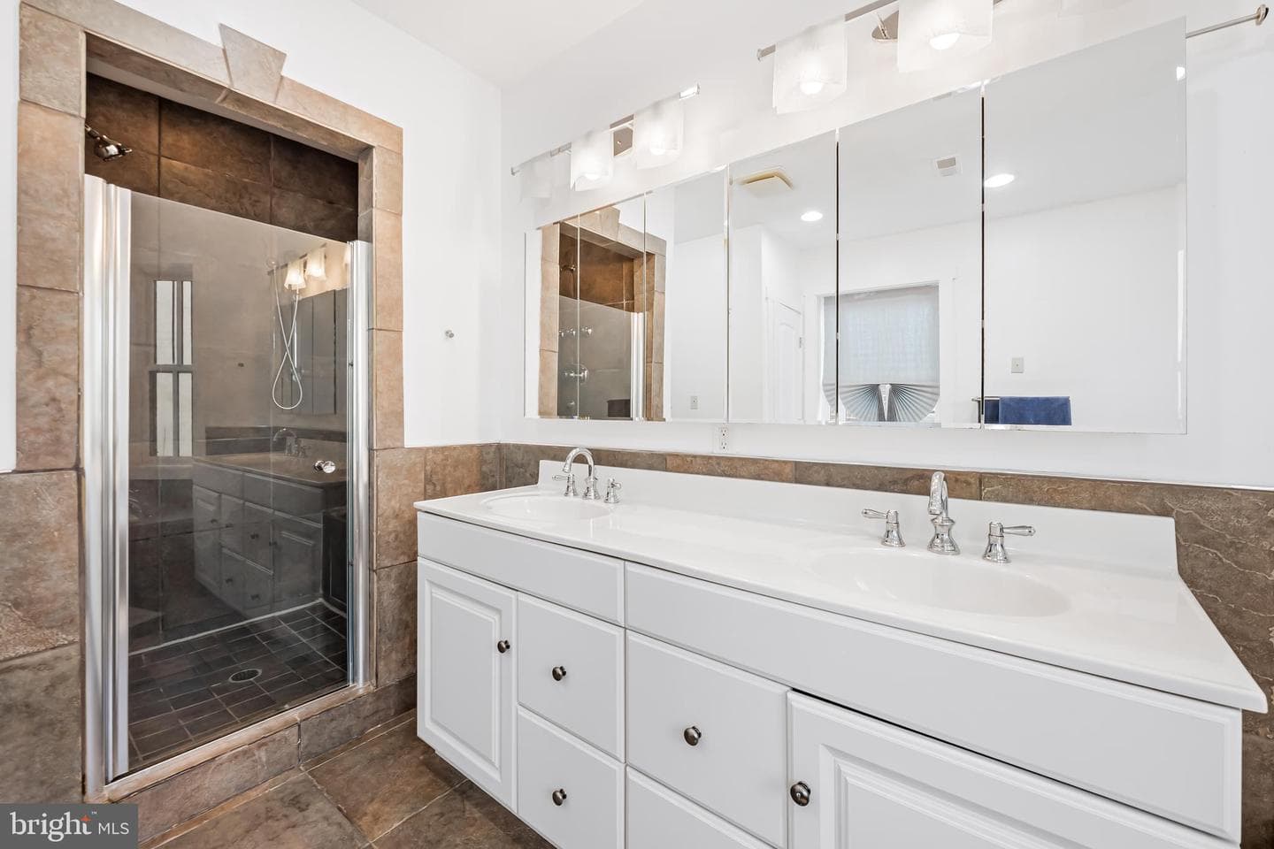 2339 Madison Avenue photo 31
