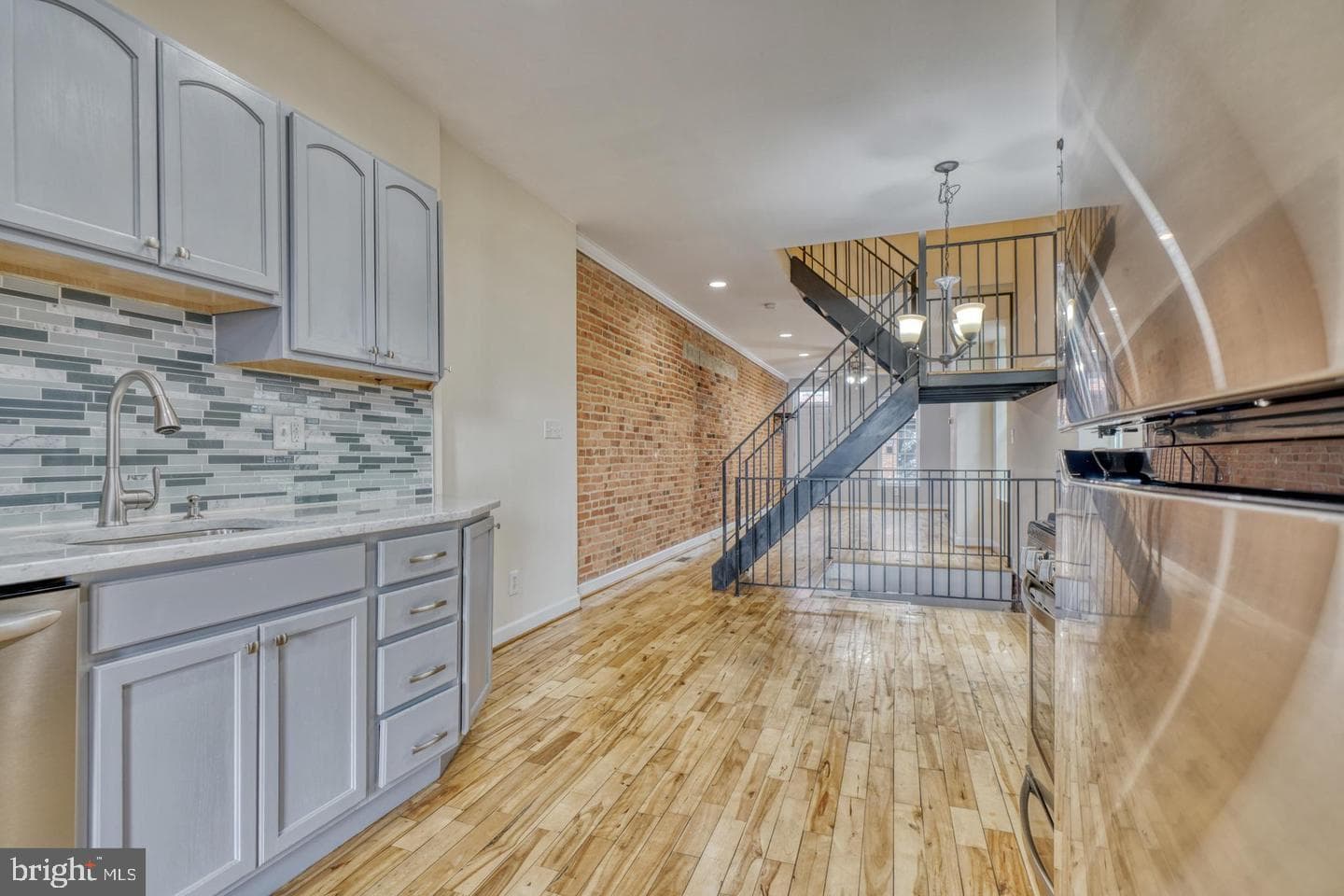 1754 Clarkson Street photo 15