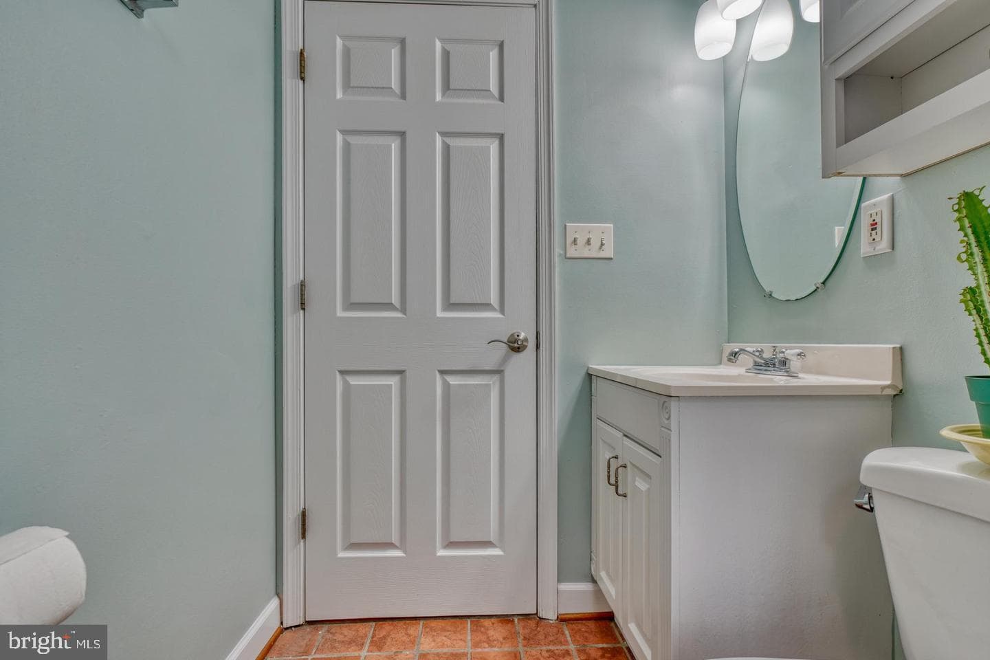 1754 Clarkson Street photo 30