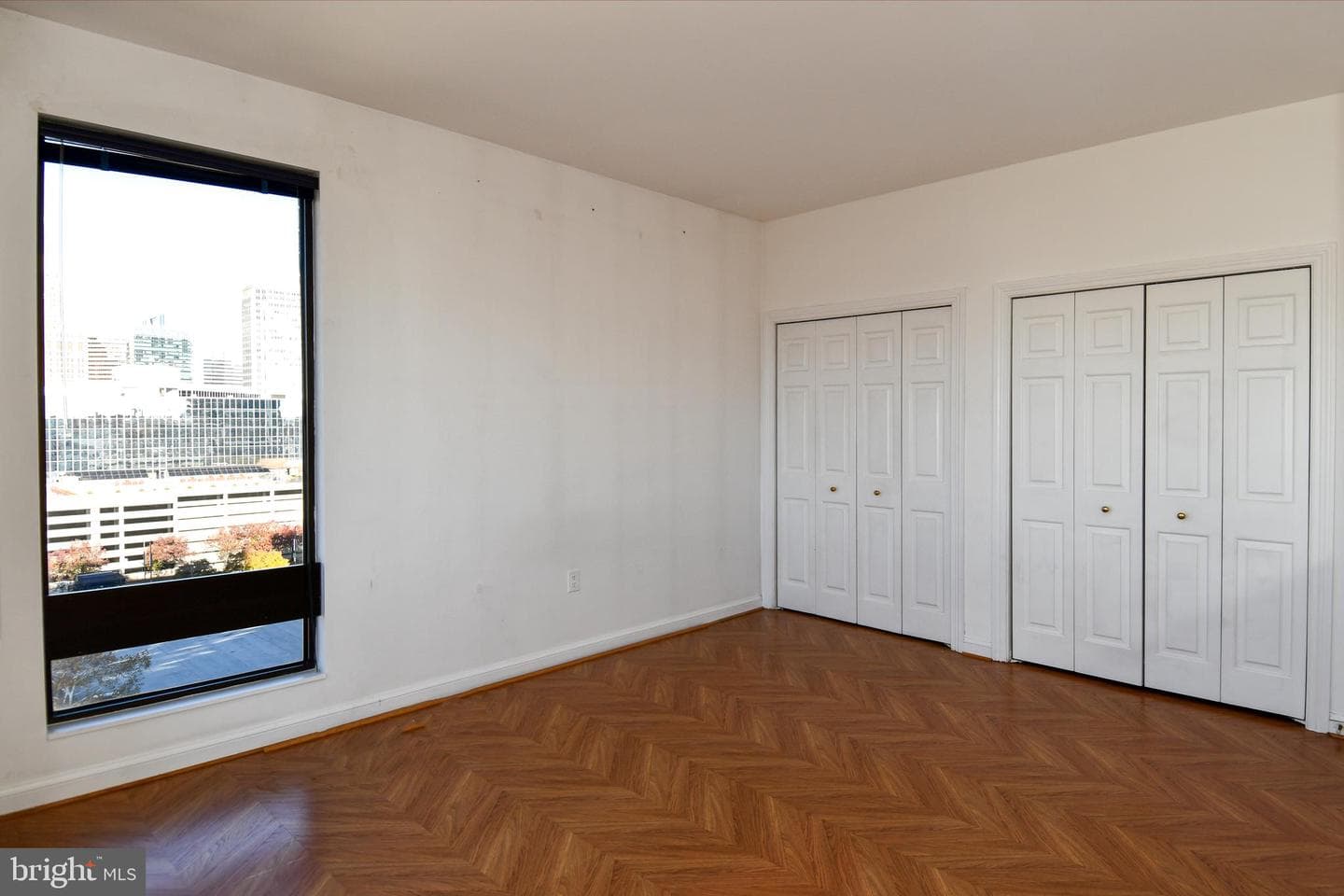 10 E Lee Street #809 photo 65