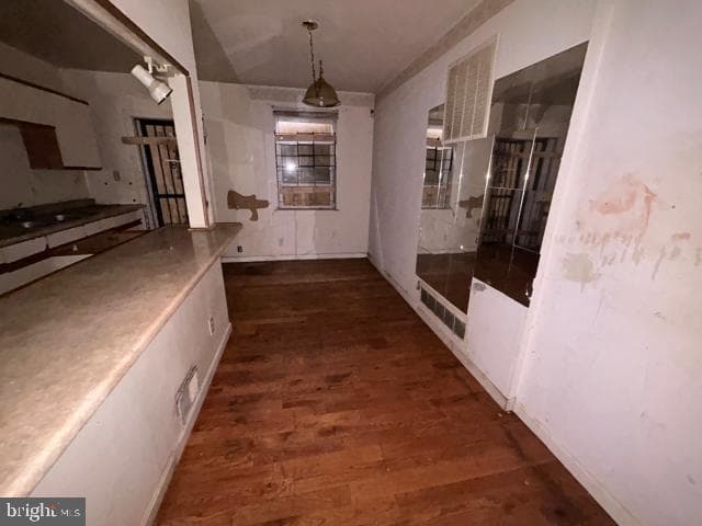 945 Ellicott Drive photo 10