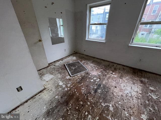 945 Ellicott Drive photo 37