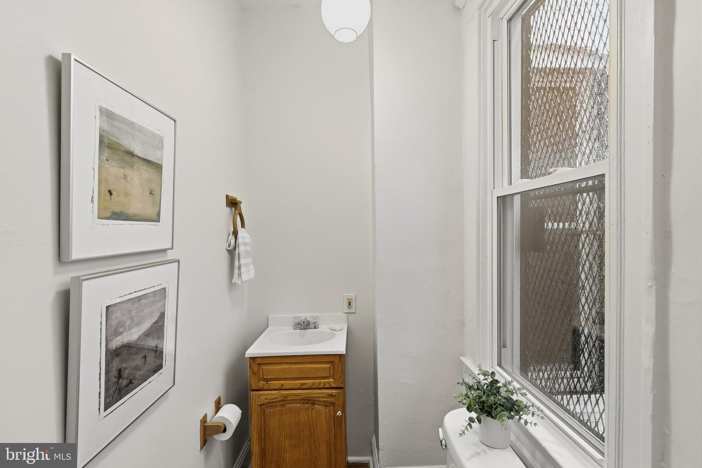 3009 Guilford Avenue photo 27