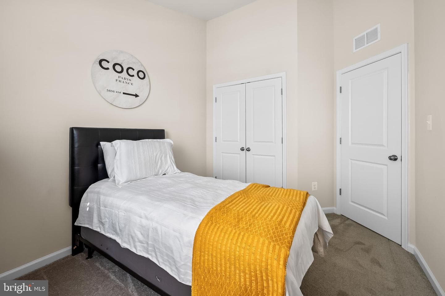 618 Mozart Way photo 24