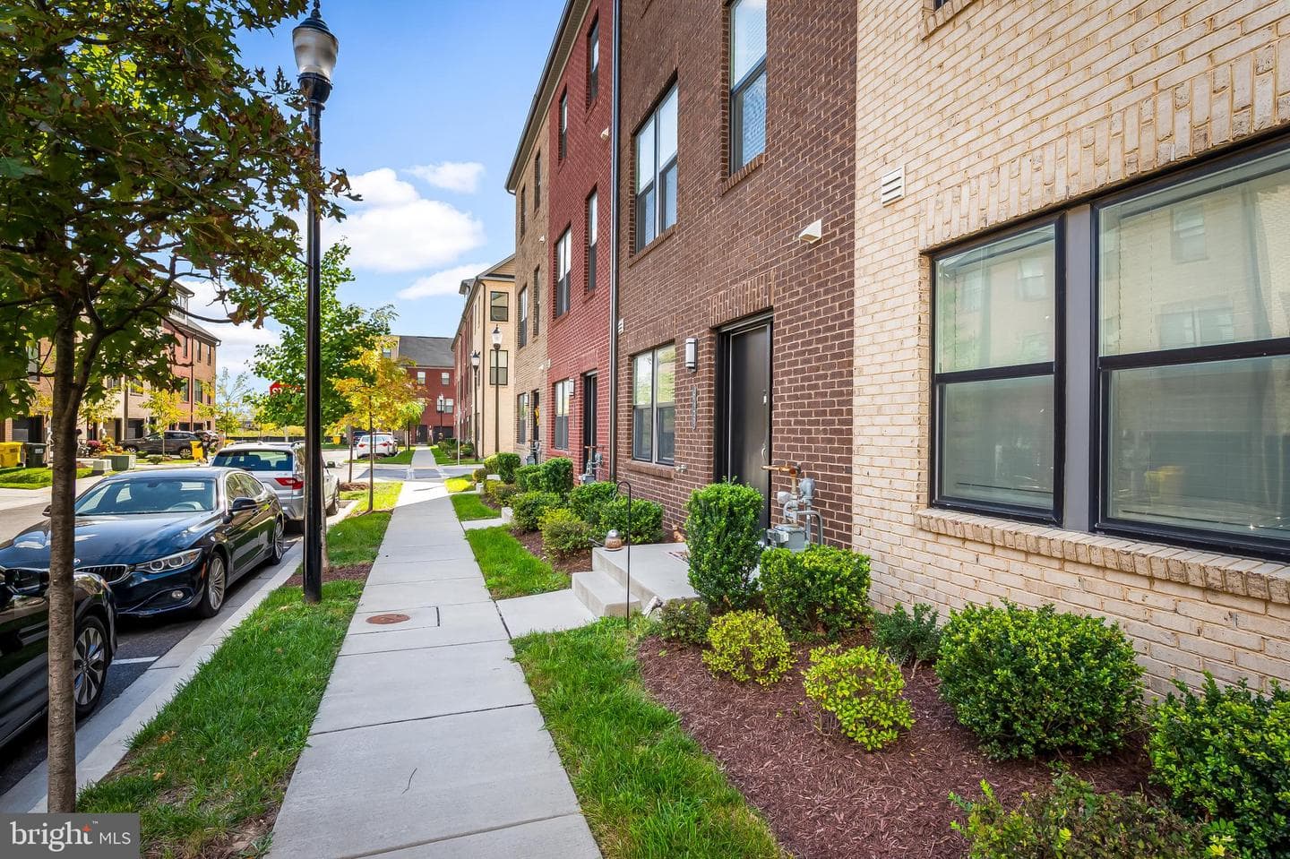 657 Mozart Way photo 34