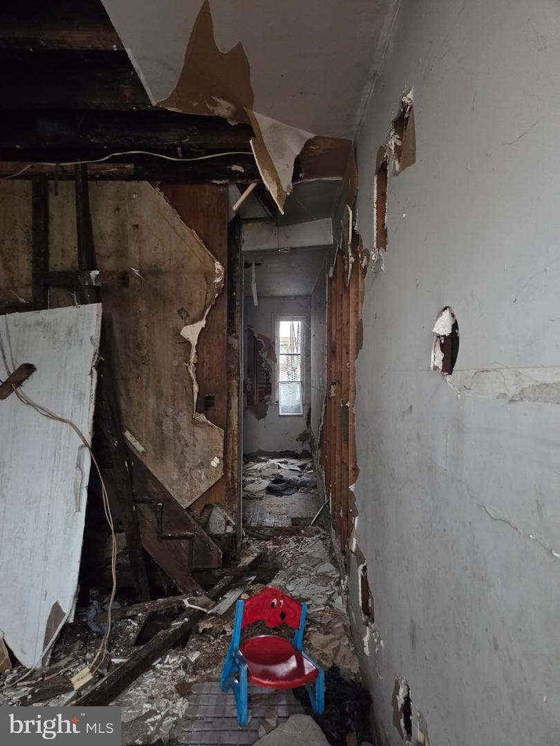 305 S Pulaski Street photo 15