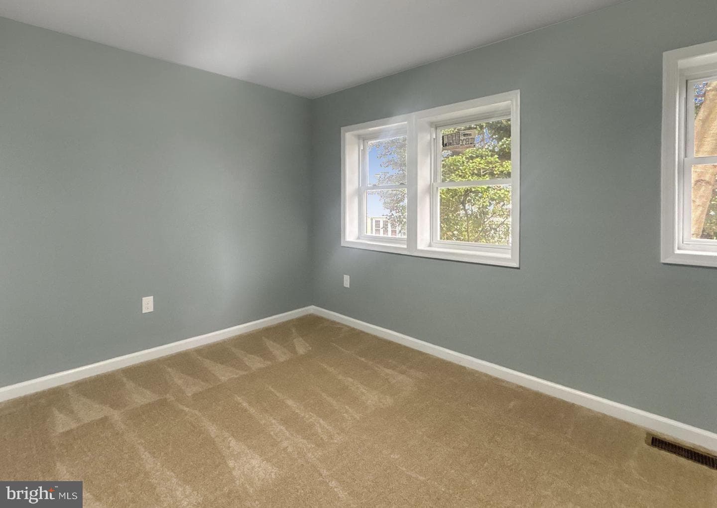 1341 Cambria Street photo 15