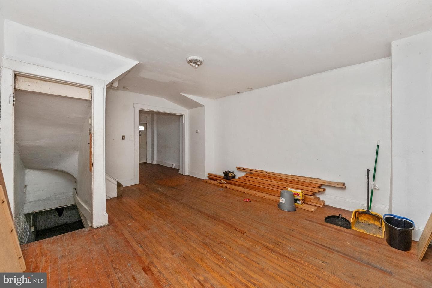 2365 Washington Boulevard photo 10